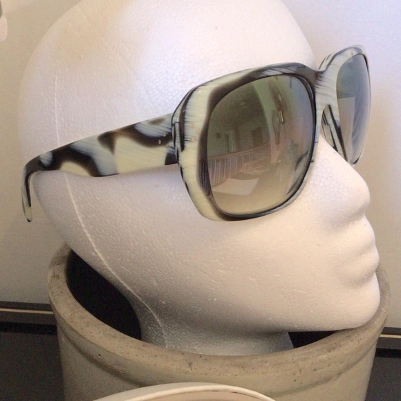 Céline oversized tortoise acetate sunglasses - Picture 3 of 11